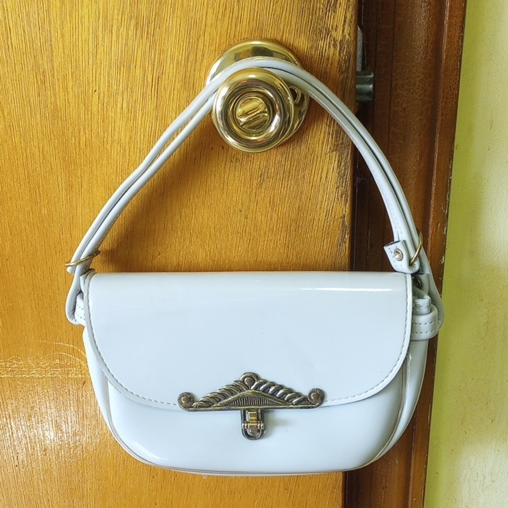 Small Light Gray Vinyl Purse, Gold Hardware, Zippered Compartment